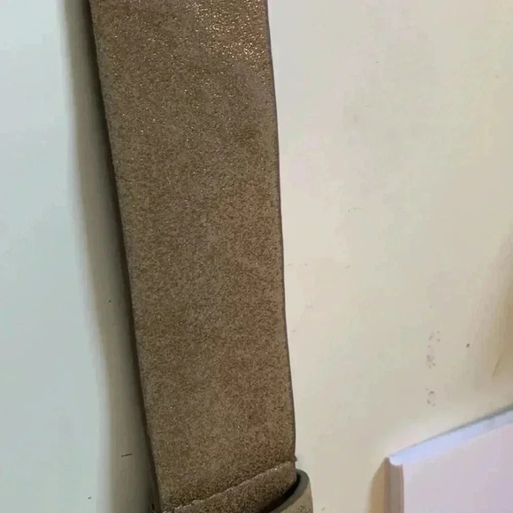 Chinese Laundry faux leather speckled  bronze belt - Picture 7 of 9